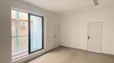 1 BEDROOM APARTMENT WITH COMMUNAL SWIMMING POOL + GYM IS CURRENTLY AVAILABLE FOR RENT, LOCATED AT OLOGOLO, LEKKI LAGOS.*