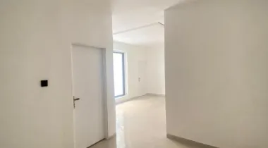 1 BEDROOM APARTMENT WITH COMMUNAL SWIMMING POOL + GYM IS CURRENTLY AVAILABLE FOR RENT, LOCATED AT OLOGOLO, LEKKI LAGOS.*