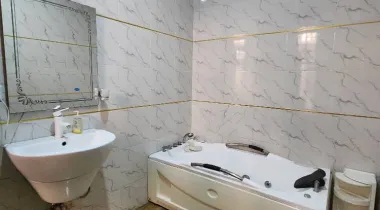 4bedroom semi datched duplex with bq