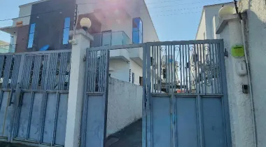 4bedroom semi datched duplex with bq