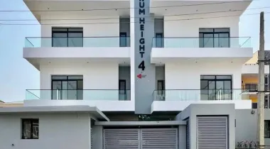 FULLY SERVICED 2/3 BEDROOM APARTMENTS