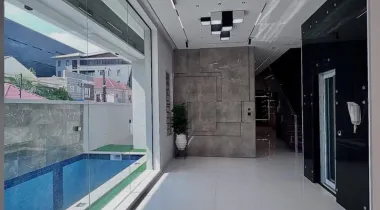 5 Bedroom Fully Detached Duplex For Sale