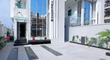 5 Bedroom Fully Detached Duplex For Sale