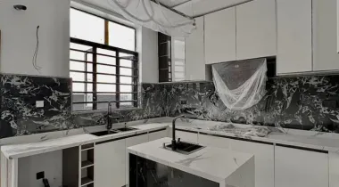 CHEVRON LEKKI | 5 BED | N450M 5 BEDROOM FULLY DETACHED HOME WITH BQ FOR SALE