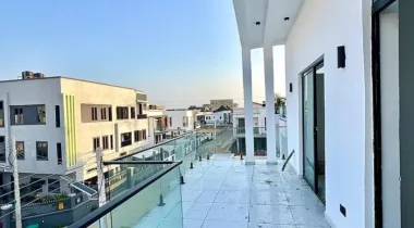 CHEVRON LEKKI | 5 BED | N450M 5 BEDROOM FULLY DETACHED HOME WITH BQ FOR SALE