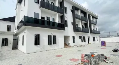 Two bedroom flat apartment  Available for rent