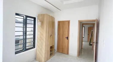 Two bedroom flat apartment  Available for rent