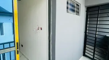 4 bedroom semi detached duplex with bq 