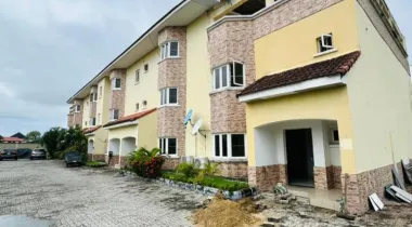 3 BED || 10 MILLION || AJAH , LEKKI, LAGOS.
