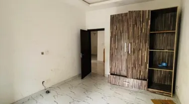 4 bedroom semi detached duplex with bq 