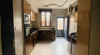 4 bedroom semi detached duplex with bq 