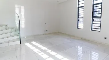4 bedroom semi  duplex