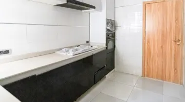 4 bedroom semi  duplex