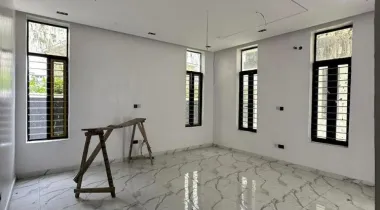 TO LET – BRAND NEW 4 BEDROOM TERRACE DUPLEX