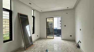 TO LET – BRAND NEW 4 BEDROOM TERRACE DUPLEX