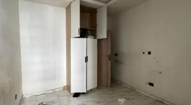 4 BEDROOM DUPLEX
