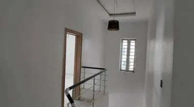 5Bedroom Fully Detached Duplex With a Bq  Location: Ikota