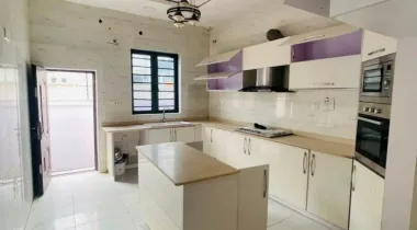 Brand new spacious  Massively spacious master bedroom  Location: lekki county   Rent : 3.5m