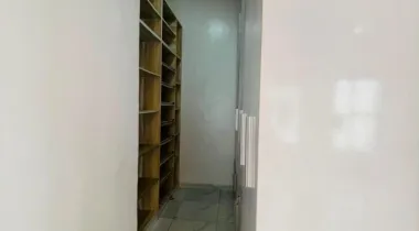 Brand new spacious  Massively spacious master bedroom  Location: lekki county   Rent : 3.5m