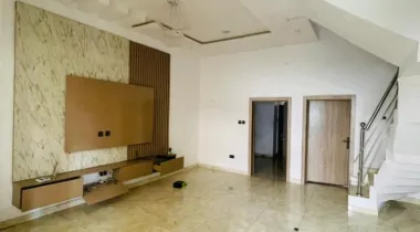 Mini 4 Bedromm terrace duplex 