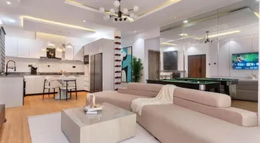 2 BEDROOM APARTMENT WITH SNOOKER, PS5 AND OTHER TOP NOTCH AMENITIES AVAILABLE.