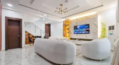 4 BEDROOM APARTMENT WITH CINEMA, POOL AND TOP NOTCH AMENITIES