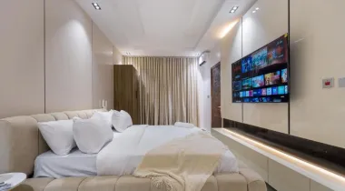 1 BEDROOM APARTMENT WITH *PS5,SWIMMING POOL* AND OTHER TOP NOTCH AMENITIES AVAILABLE.