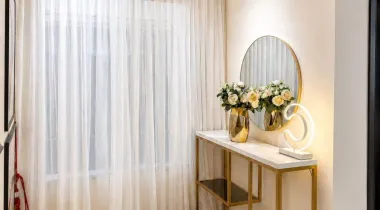 The Havillah Unit is a newly remodeled and tastefully furnished 1/2-bedroom apartment located in the heart of Oniru, Victoria Island; perfect for business travelers, staycations, and extended stays.