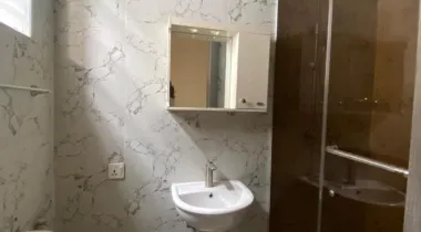 4bedroom fully detached duplex