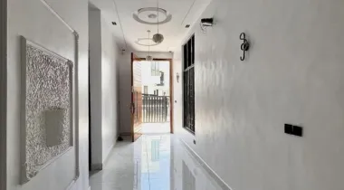 CHEVRON LEKKI | 6 BED | N750M SMART 6 BEDROOM FULLY DETACHED HOME WITH SWIMMING POOL, CINEMA , STUDY FOR SALE