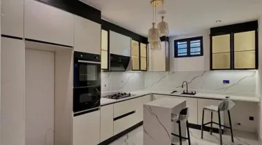 LEKKI PHASE 1 | 1/2 BED | N180M/280M FULLY SERVICED 1/2 BEDROOM APARTMENTS WITH ELEVATOR , SWIMMING POOL FOR SALE