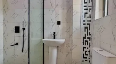 LEKKI PHASE 1 | 1/2 BED | N180M/280M FULLY SERVICED 1/2 BEDROOM APARTMENTS WITH ELEVATOR , SWIMMING POOL FOR SALE