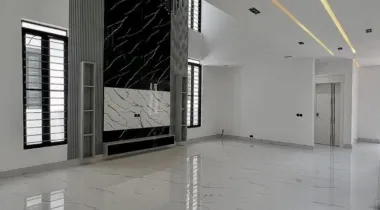 CHEVRON LEKKI | 5 BED | N550M 5 BEDROOM FULLY DETACHED PALACIO HOME WITH SWIMMING POOL FOR SALE