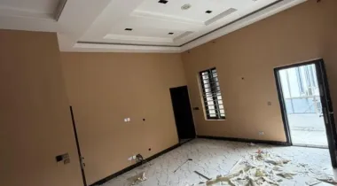 Neatly used and spacious 4 bedroom semi detached for rent