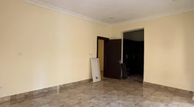 3 BEDROOM APARTMENT WITH BQ
