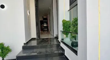 CHEVRON LEKKI | 5 BED | N470M 5 BEDROOM FULLY DETACHED HOME WITH SWIMMING POOL FOR SALE