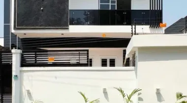 IKOTA LEKKI | 5 BED | N370M 5 BEDROOM FULLY DETACHED HOME WITH CINEMA, WINE BAR FOR SALE