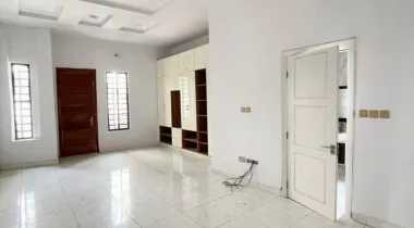 2 UNITS OF 4 BEDROOM SEMI DETACHED DUPLEX AVAILABLE FOR RENT