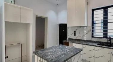 IKOTA LEKKI | 5 BED | N360M 5 BEDROOM FULLY DETACHED HOME WITH SWIMMING POOL FOR SALE