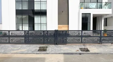 CHEVRON LEKKI | 5 BED | N850M 5 BEDROOM FULLY DETACHED HOME WITH SWIMMING POOL, OUTDOOR LOUNGE, GYM , CINEMA , HOME OFFICE/ STUDY ROOM , ROOF TOP TERRACE , GAZEBO , WITHIN A SERENE GATED ESTATE FOR SALE