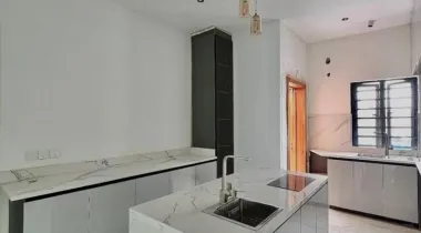 IKOTA LEKKI | 4 BED | N280M ASKING  MASSIVE 4 BEDROOM PALACIO HOME WITH ROOF TOP TERRACE FOR SALE