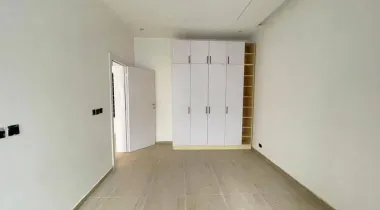 Luxury 3 Bedroom Apartment with BQ, Pool &amp; Spacious Parking*