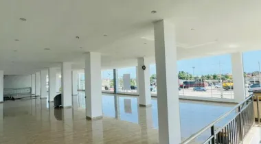 OFFICE /SHOW ROOM || 300sqm  || AJAH, LEKKI, LAGOS