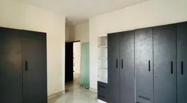 3 BED || 10 MILLION || OLOGOLO , LEKKI LAGOS
