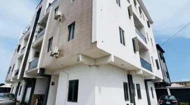 3 BED || 10 MILLION || OLOGOLO , LEKKI LAGOS