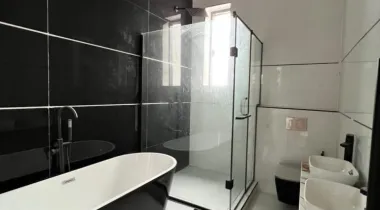 Sleek 4 bedroom semi detached with a bq in a secure estate