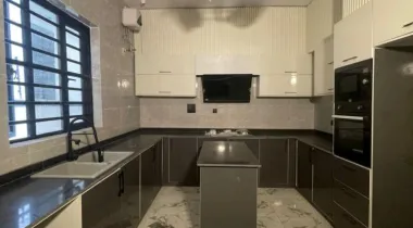 Luxurious 4 bedroom Semi detached duplex with bq