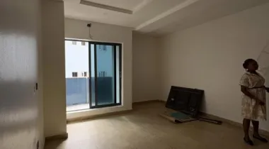 3 BEDROOM APARTMENT WITH BQ  Location: VI, Lagos
