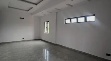FULLY SERVICED 3 BEDROOM APARTMENT AVAILABLE FOR RENT!!! Location: Victoria Island, Lagos