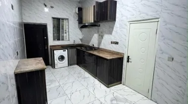 4 BEDROOM SEMI DETACHED DUPLEX WITH BQ